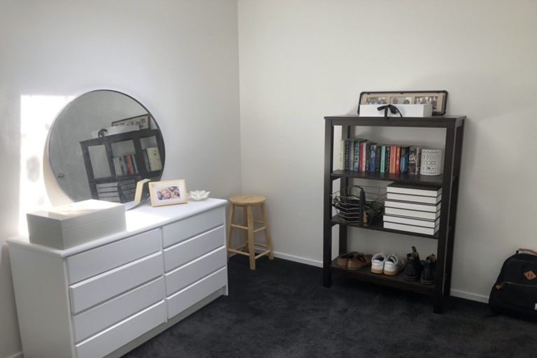 Photo of property in 116 Pupuke Road, Hillcrest, Auckland, 0627