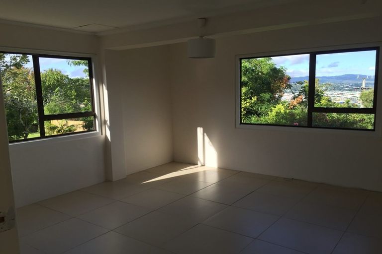 Photo of property in 100 Fourth Avenue, Woodhill, Whangarei, 0110