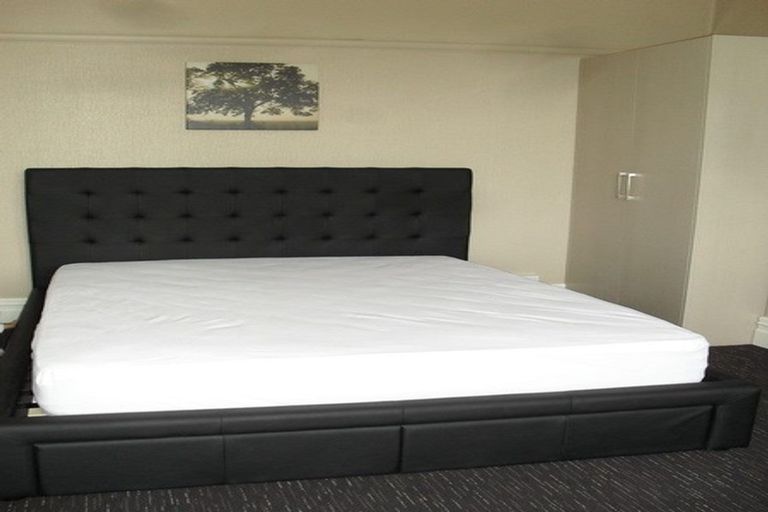 Photo of property in 54 Queen Street, North Dunedin, Dunedin, 9016