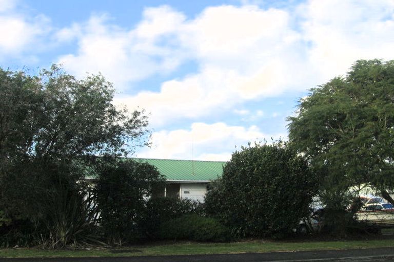 Photo of property in 20 Fairway Drive, Kerikeri, 0230