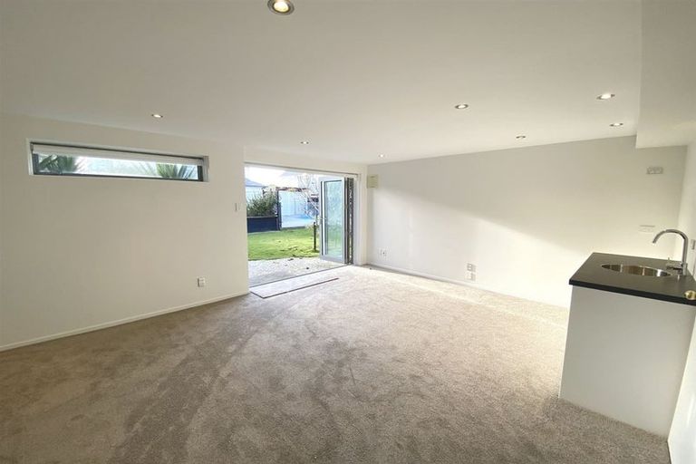 Photo of property in 100 Esplanade, Sumner, Christchurch, 8081