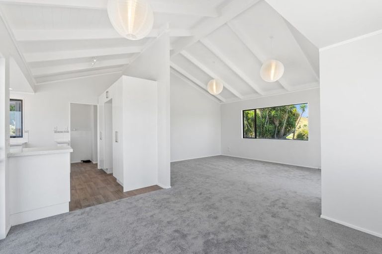 Photo of property in 42 Mccathie Road, Ruakaka, Whangarei, 0171