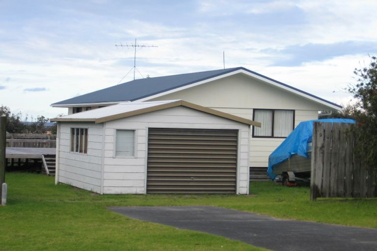 Photo of property in 15 Thistle Terrace, Omaha, 0986