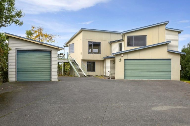 Photo of property in 10 Te Waaka Terrace, Kuratau, Turangi, 3381