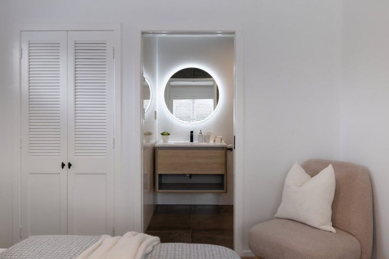 Photo of property in 375 Kaitemako Road, Welcome Bay, Tauranga, 3175