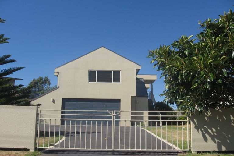 Photo of property in 543 Pukehina Parade, Pukehina, 3189