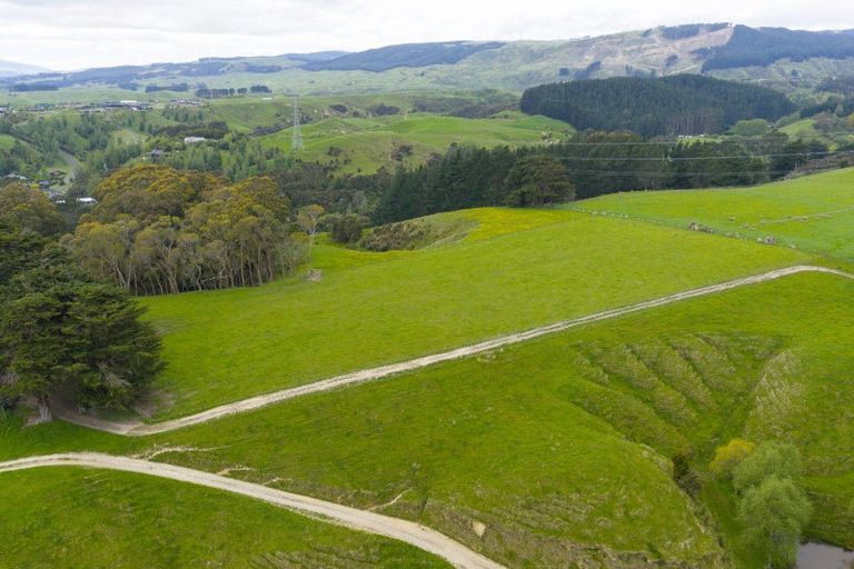 Photo of property in 158 Pahiatua Aokautere Road, Aokautere, 4471