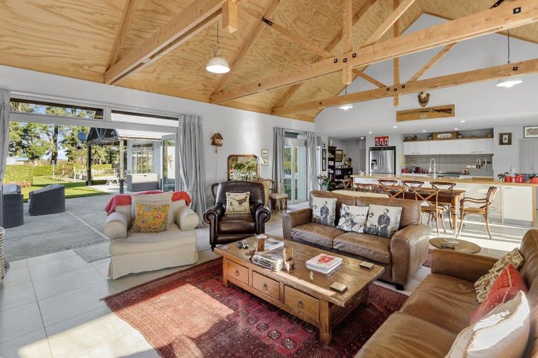 Photo of property in 2/516 Mclaughlins Road, Darfield, 7571