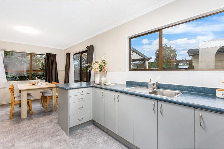 Photo of property in 59 Arawhata Road, Paraparaumu, 5032