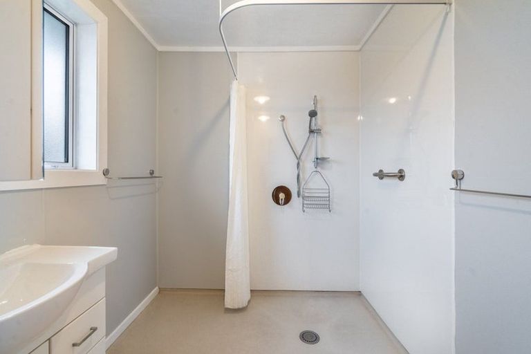 Photo of property in 2 Kinmont Crescent, Newfield, Invercargill, 9812