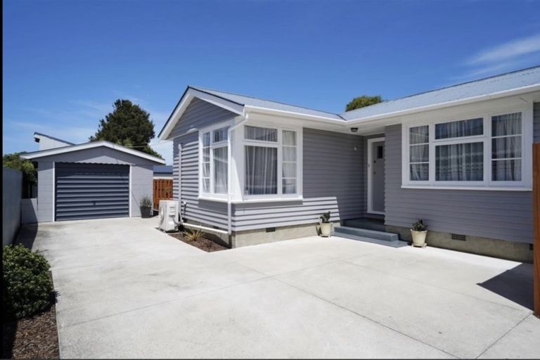 Photo of property in 12 Everest Street, Burnside, Christchurch, 8053