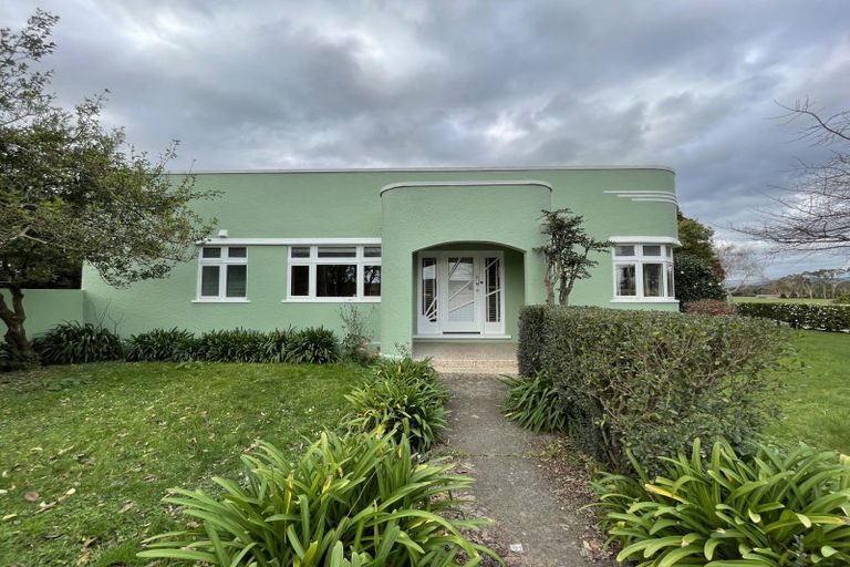 Photo of property in 189 Cook Street, West End, Palmerston North, 4410