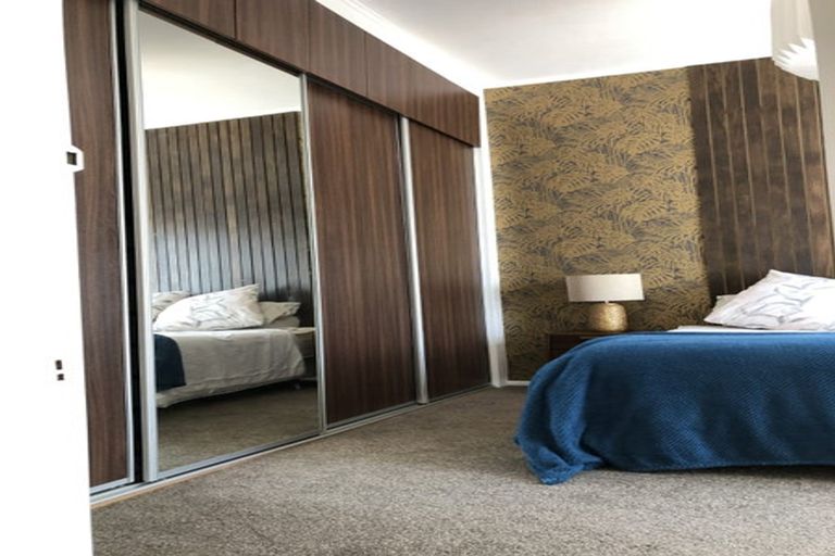 Photo of property in 36 Evans Bay Parade, Roseneath, Wellington, 6021