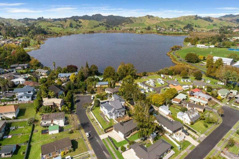 Photo of property in 22 Harlock Place, Huntly, 3700