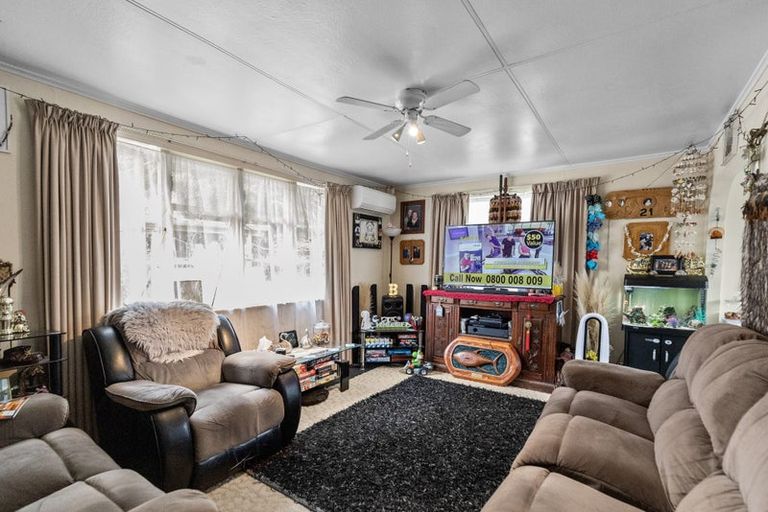 Photo of property in 96 Holland Road, Fairfield, Hamilton, 3214