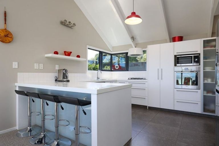 Photo of property in 350 Princes Drive, Britannia Heights, Nelson, 7010