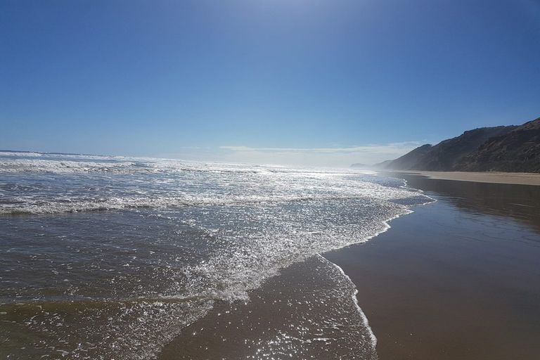 Photo of property in 8 Tua Tua Place, Baylys Beach, Dargaville, 0377