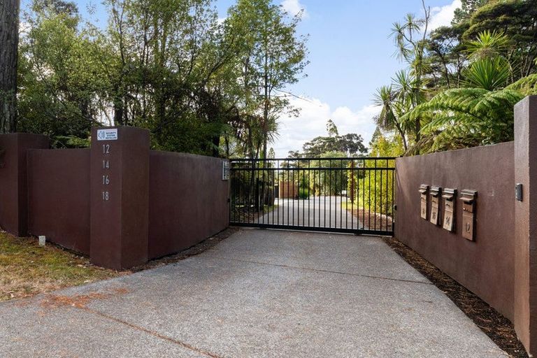 Photo of property in 12 Sunnyvale Road, Waitakere, Auckland, 0614