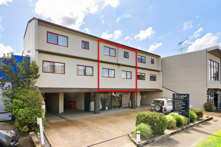 Photo of property in 33b Florence Avenue, Orewa, 0931