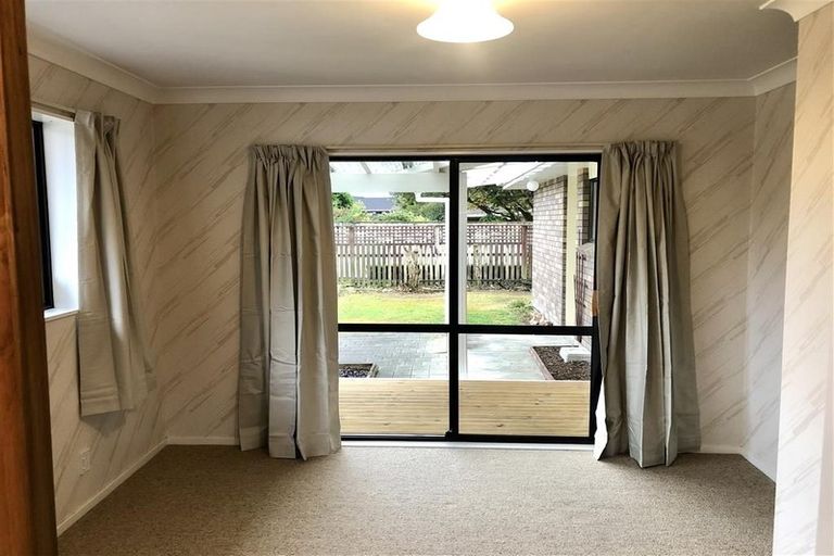 Photo of property in 96 Kapanui Road, Waikanae, 5036