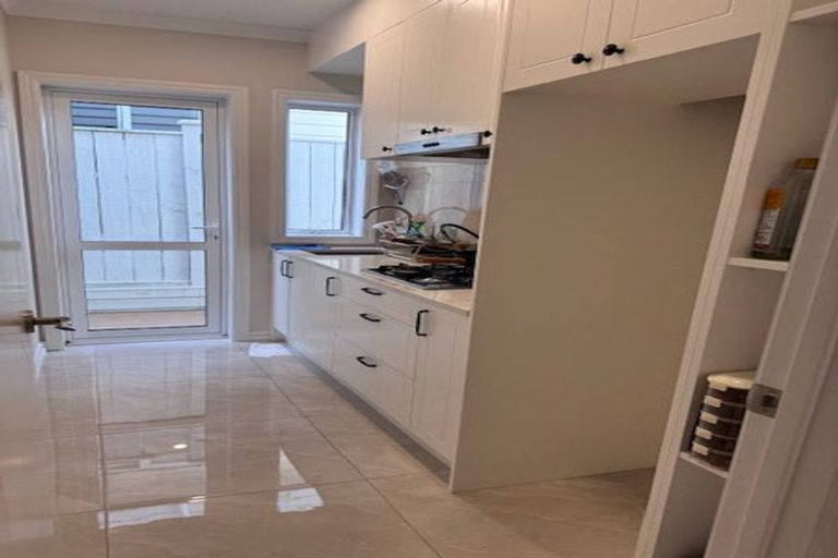Photo of property in 5 Ksenia Drive, Flat Bush, Auckland, 2019