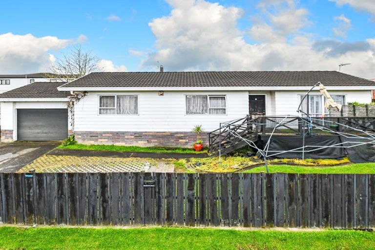 Photo of property in 3a James Road, Manurewa, Auckland, 2102