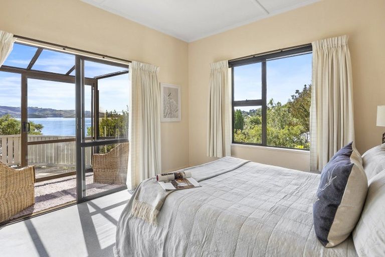 Photo of property in 1 King George Street, Broad Bay, Dunedin, 9014