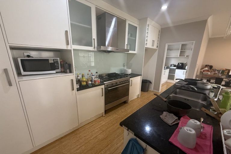 Photo of property in 20 Rohi Place, Flat Bush, Auckland, 2019