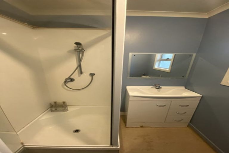 Photo of property in 83 Chelwood Street, Takaro, Palmerston North, 4412