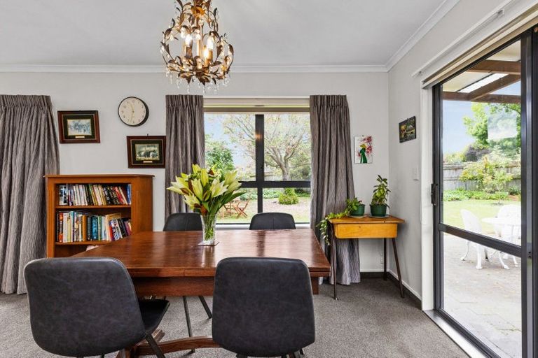 Photo of property in 5 Penlington Place, Havelock North, 4130