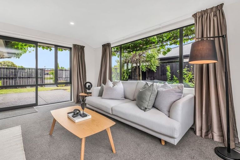 Photo of property in 25 Whincops Road, Halswell, Christchurch, 8025