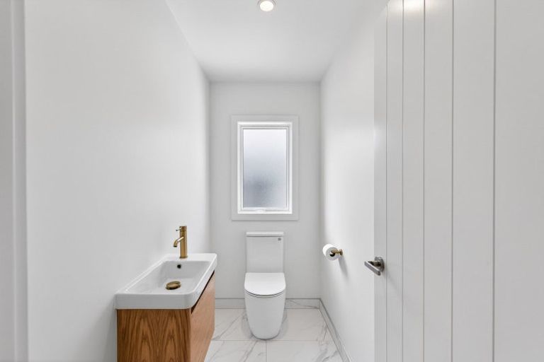 Photo of property in 2 Mohaka Street, Poraiti, 4112