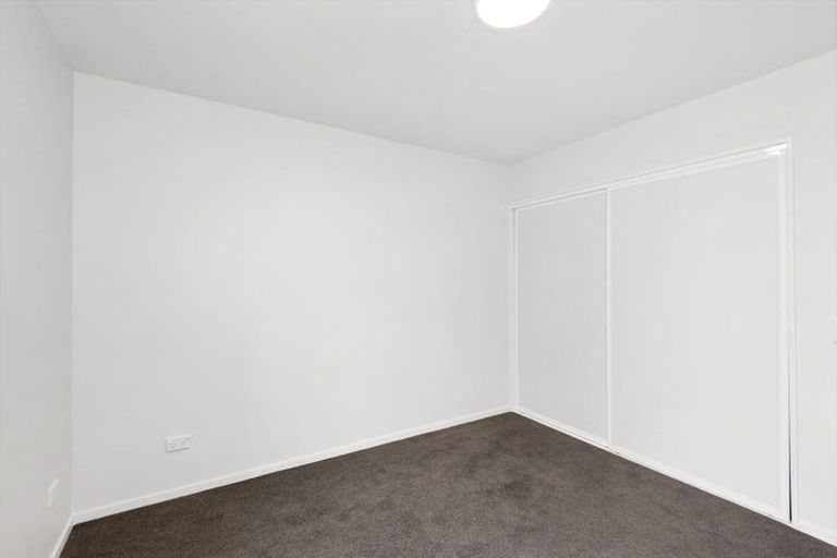 Photo of property in 4/61 Marshland Road, Shirley, Christchurch, 8061
