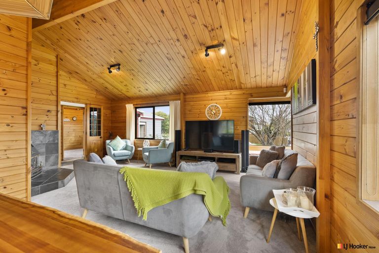 Photo of property in 3 Tuakura Way, The Gardens, Auckland, 2105