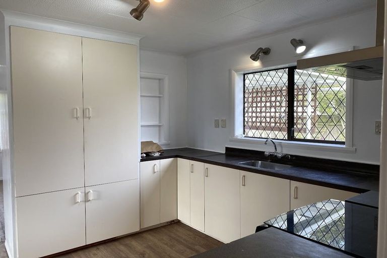 Photo of property in 70 Stokes Valley Road, Stokes Valley, Lower Hutt, 5019