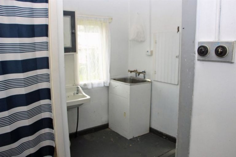 Photo of property in 3 Harper Street, Blackball, 7804