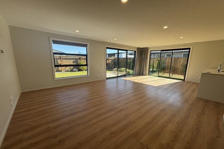 Photo of property in 5 Esher Lane, Richmond, 7020