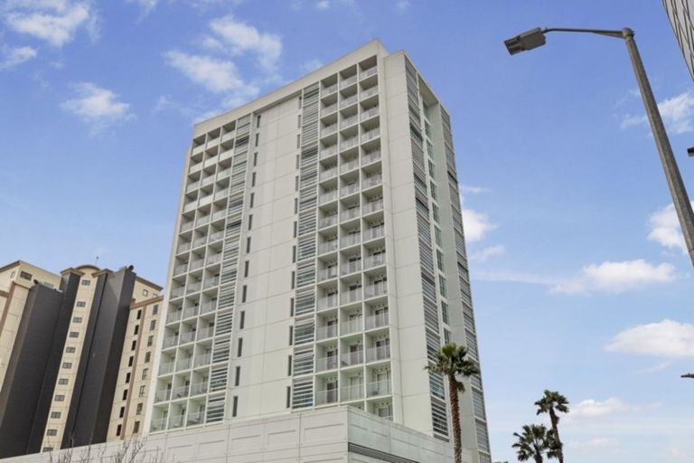 Photo of property in Proximity Apartments, 501/17 Osterley Way, Manukau, Auckland, 2104