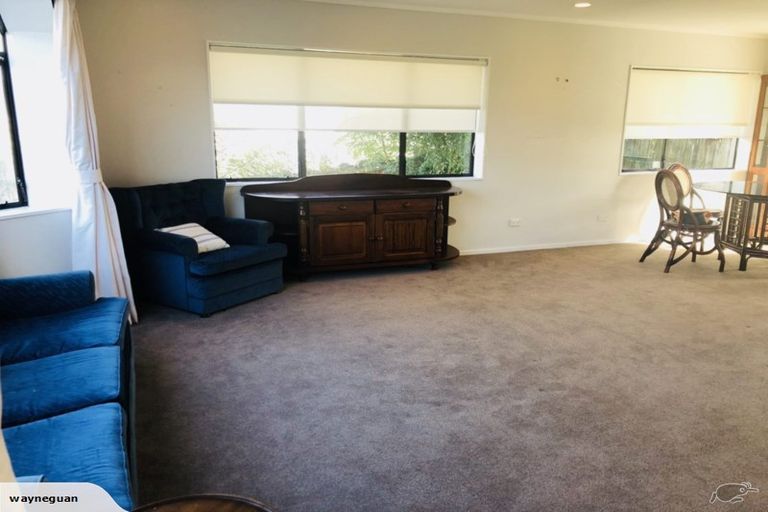 Photo of property in 16 Bob Charles Drive, Golflands, Auckland, 2013