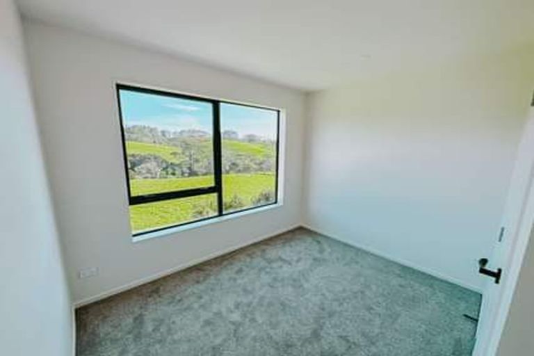 Photo of property in 65 Biokovo Street, Massey, Auckland, 0614