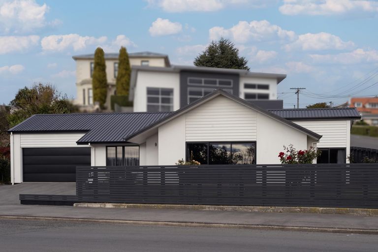 Photo of property in 27 Itchen Street, South Hill, Oamaru, 9400
