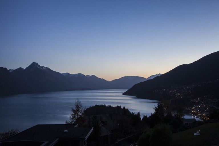 Photo of property in 2a London Lane, Queenstown, 9300