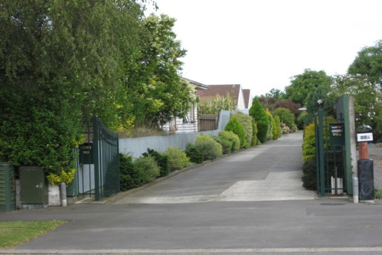 Photo of property in 90a Tilford Street, Woolston, Christchurch, 8062