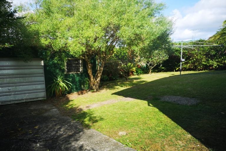 Photo of property in 73 Triangle Road, Massey, Auckland, 0614