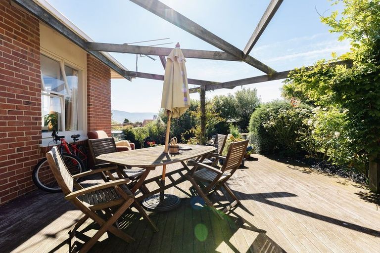 Photo of property in 63 Moana Crescent, Musselburgh, Dunedin, 9013