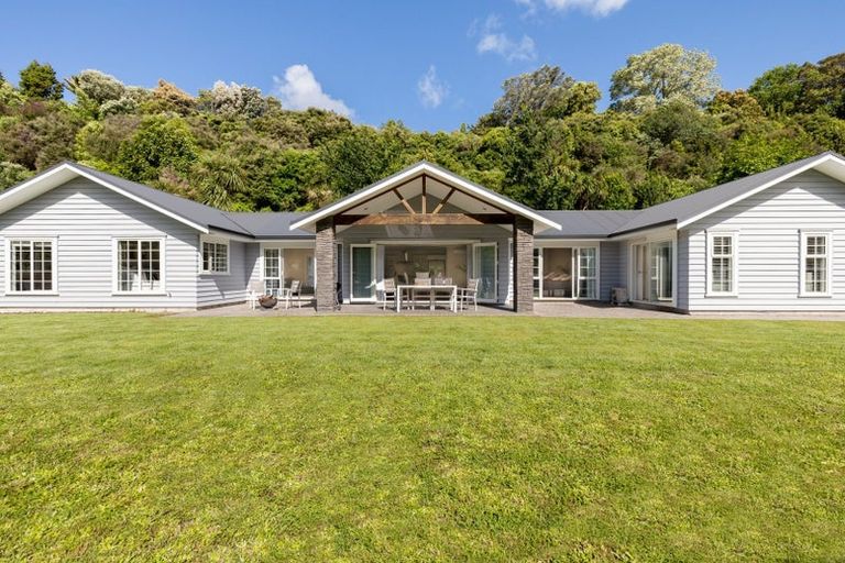 Photo of property in 40 Stonebridge Way, Pyes Pa, Tauranga, 3112