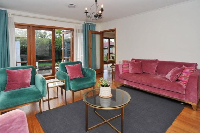 Photo of property in 62 Woodbury Street, Russley, Christchurch, 8042