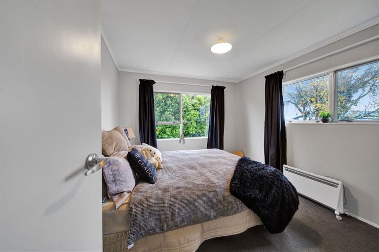 Photo of property in 1 Penrod Drive, Bell Block, New Plymouth, 4312