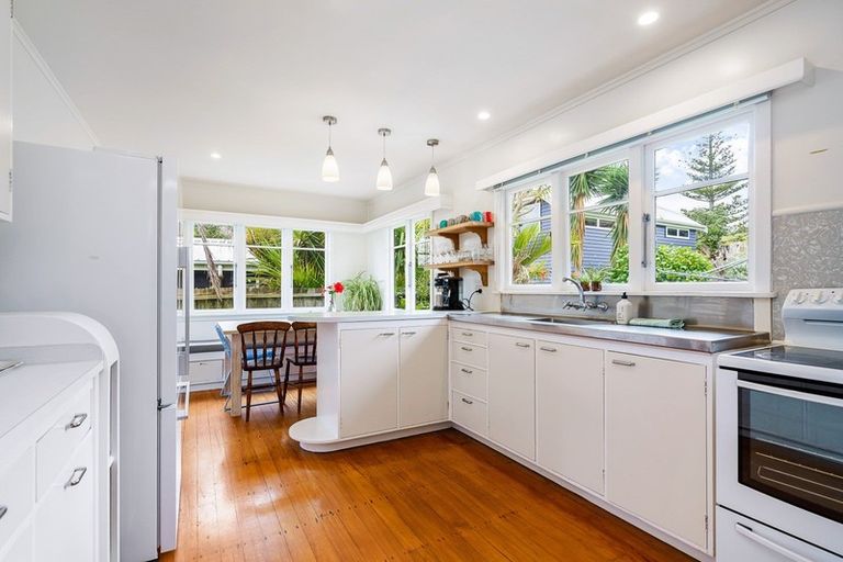 Photo of property in 2349 Whangarei Heads Road, Whangarei Heads, Whangarei, 0174