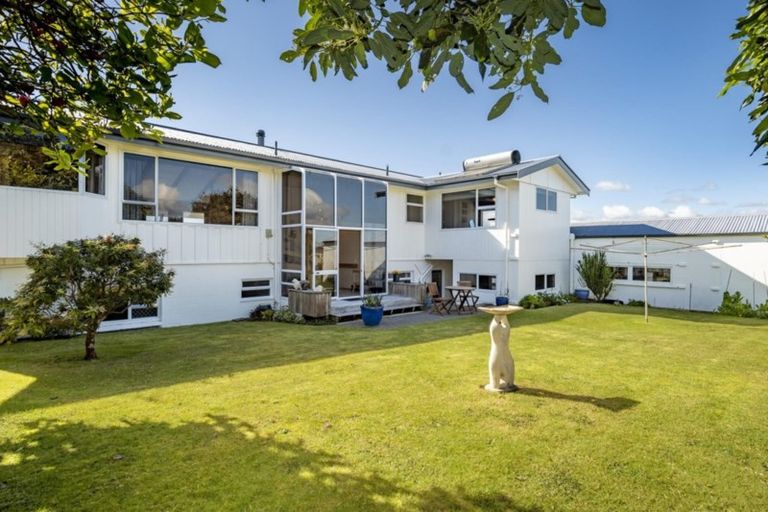 Photo of property in 15 Wiremu Street, Brookfield, Tauranga, 3110